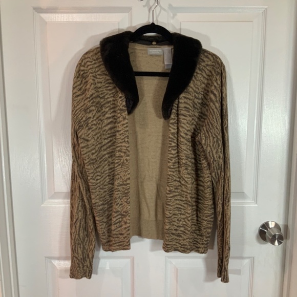 Liz Claiborne 2 Piece Faux Fur Animal Print Shirt Cardigan Size Large - Picture 2 of 9